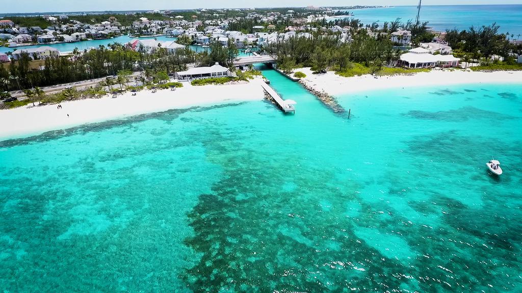Sandyport Beach Resort Nassau Eksteriør billede
